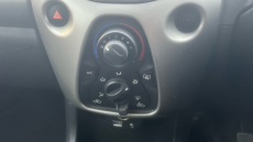 Toyota Aygo 1.0 VVT-i X-Play 5dr Petrol Hatchback